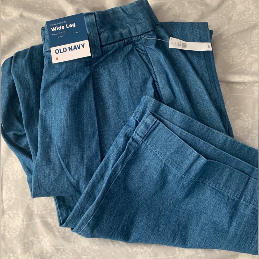 NWT Old Navy Extra High-Waisted Taylor Wide-Leg Trouser Pants size 6 - Picture 3 of 3